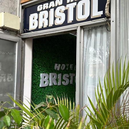 Hotel Bristol Cordoba Exterior photo